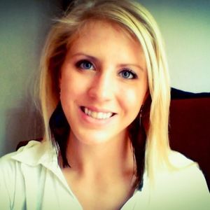 Meet your Posher, Becky